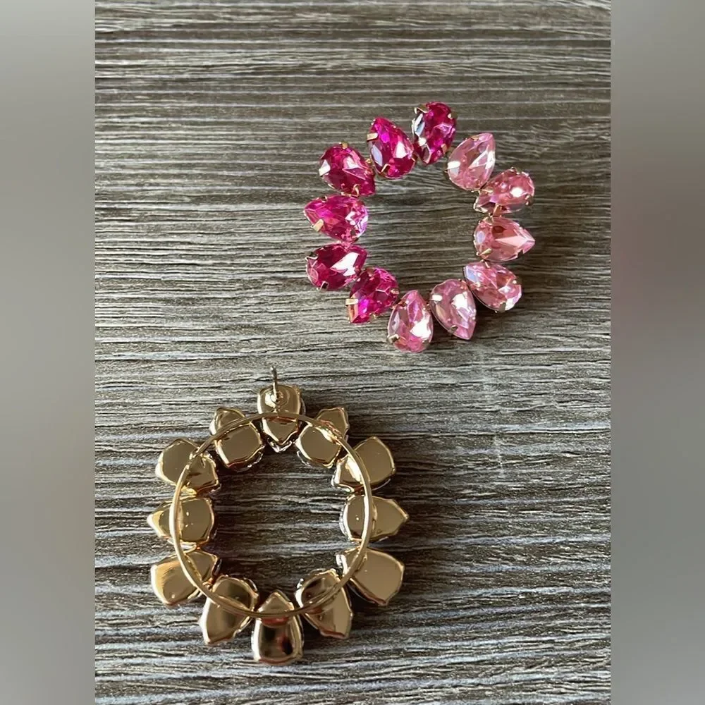 Pink round crystal stone stud A24